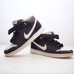 Nike SB Dunk Mid - Men’s Size 10